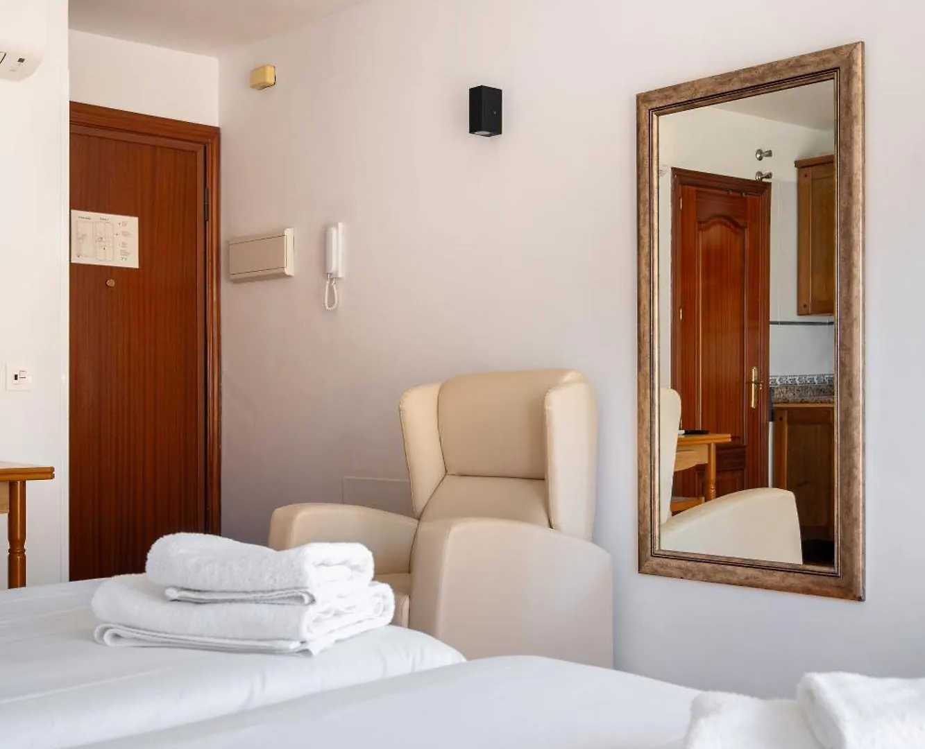 Apartamentos Capricho Del Mar Torremolinos Apartment